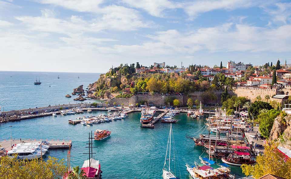 antalya-oldtown-kaleiçi-liman-deniz-gemi